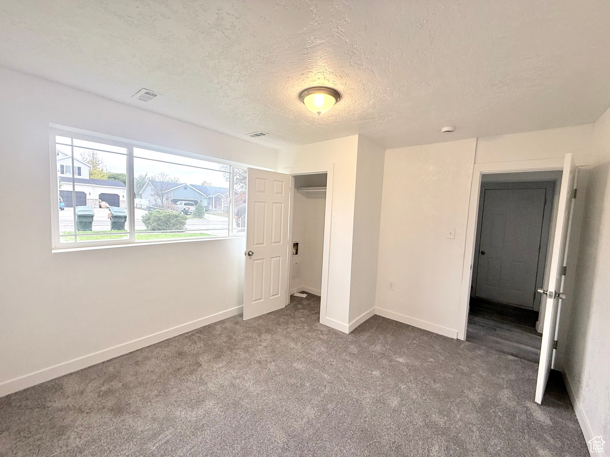 EASTLAND ESTATES - Residential