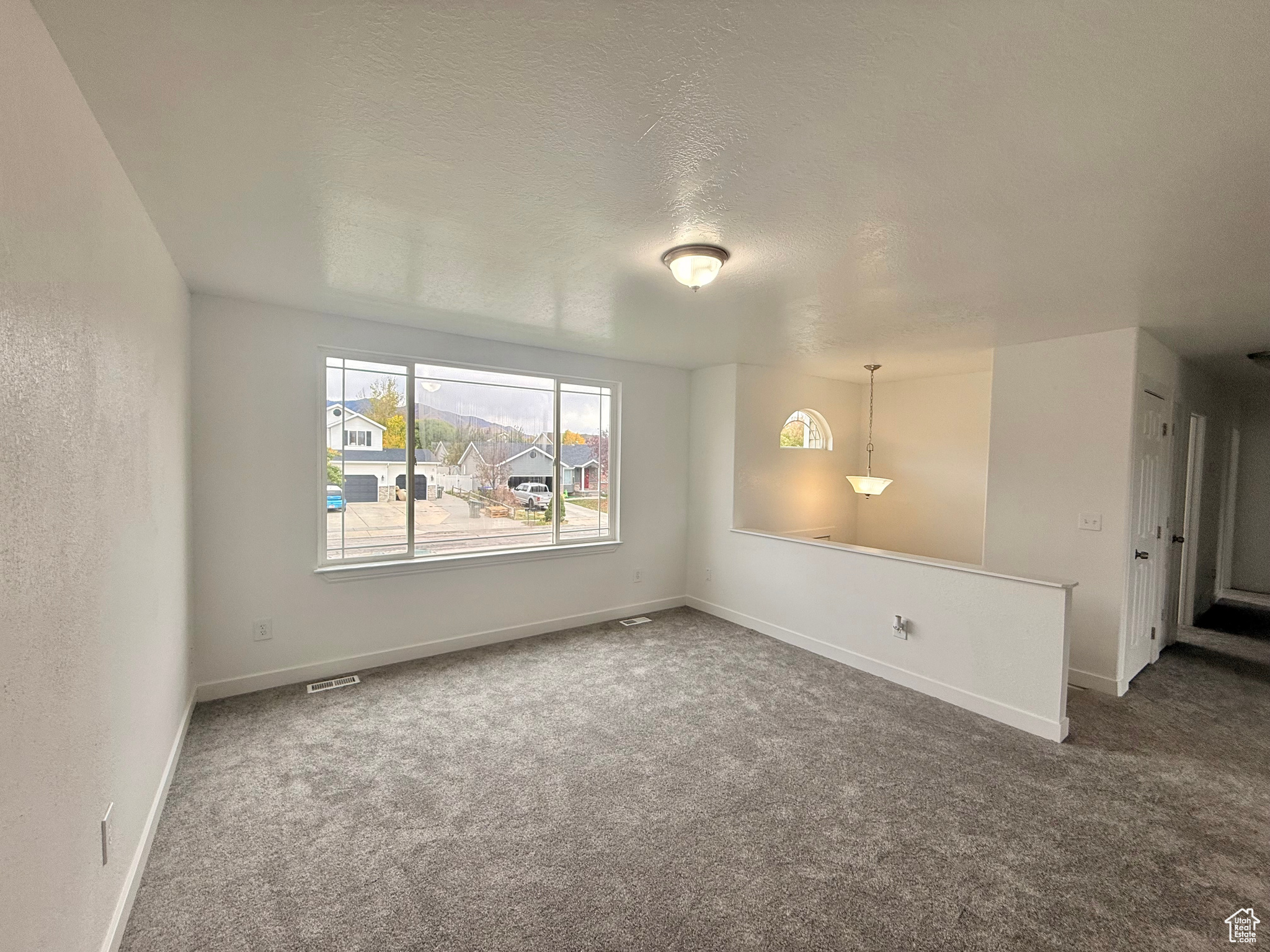 EASTLAND ESTATES - Residential