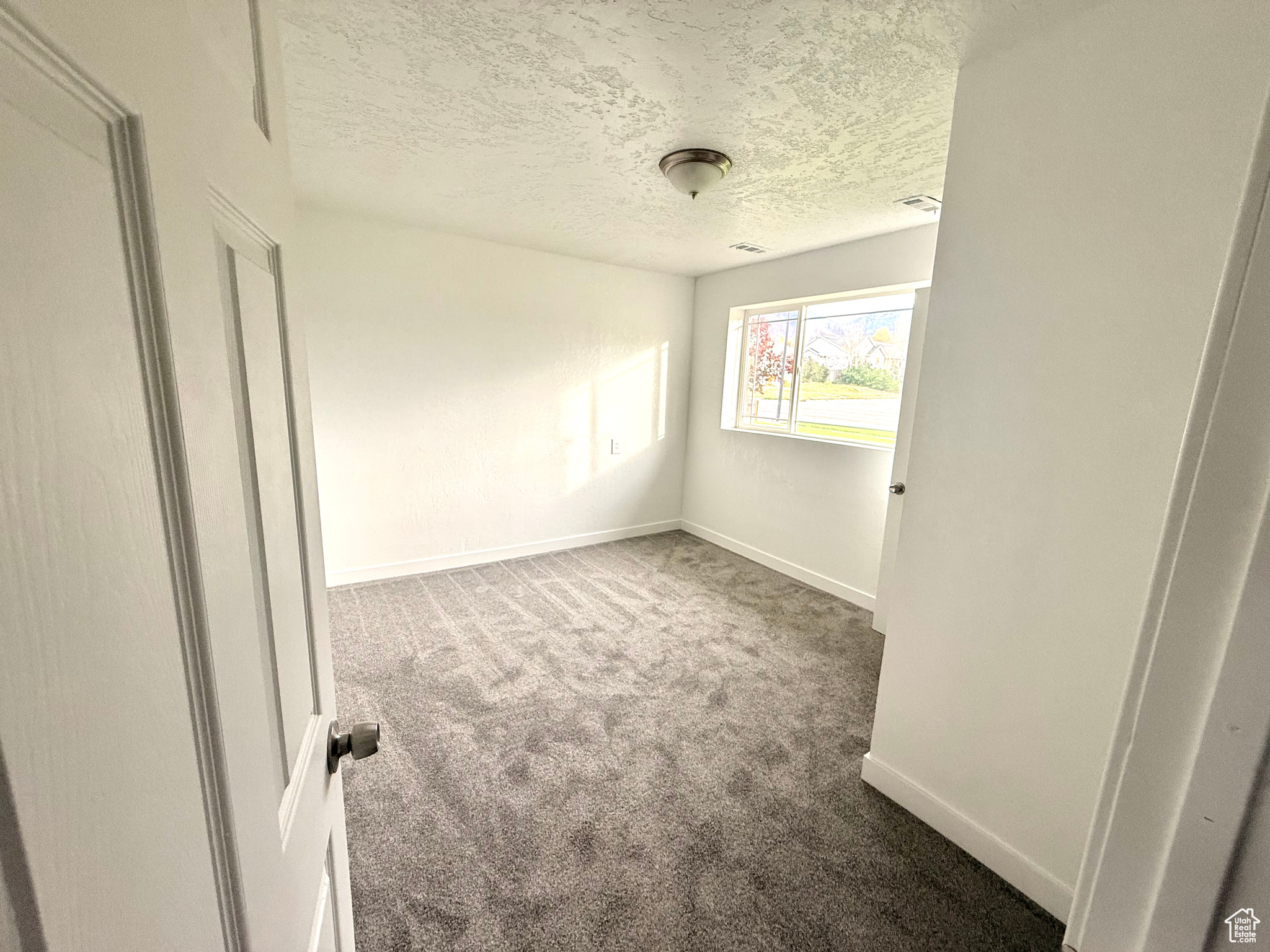 EASTLAND ESTATES - Residential