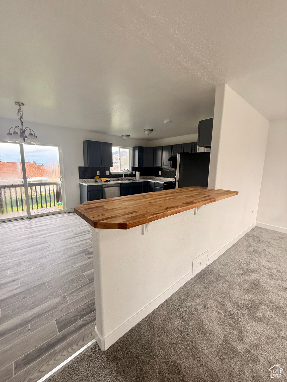 EASTLAND ESTATES - Residential