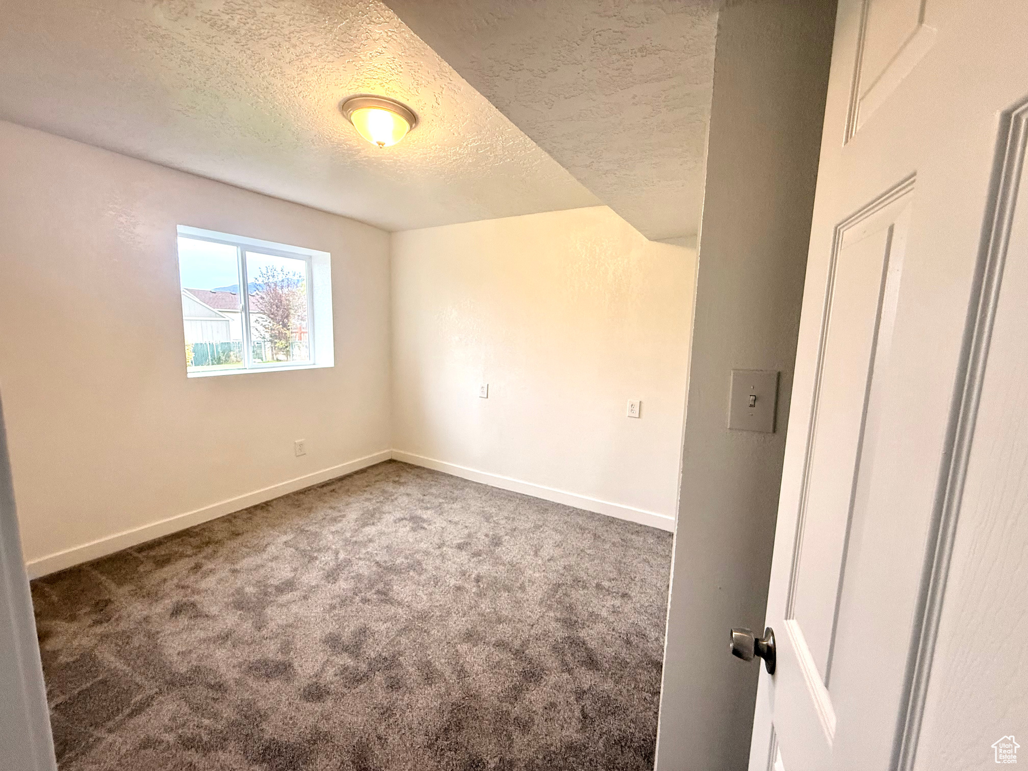 EASTLAND ESTATES - Residential