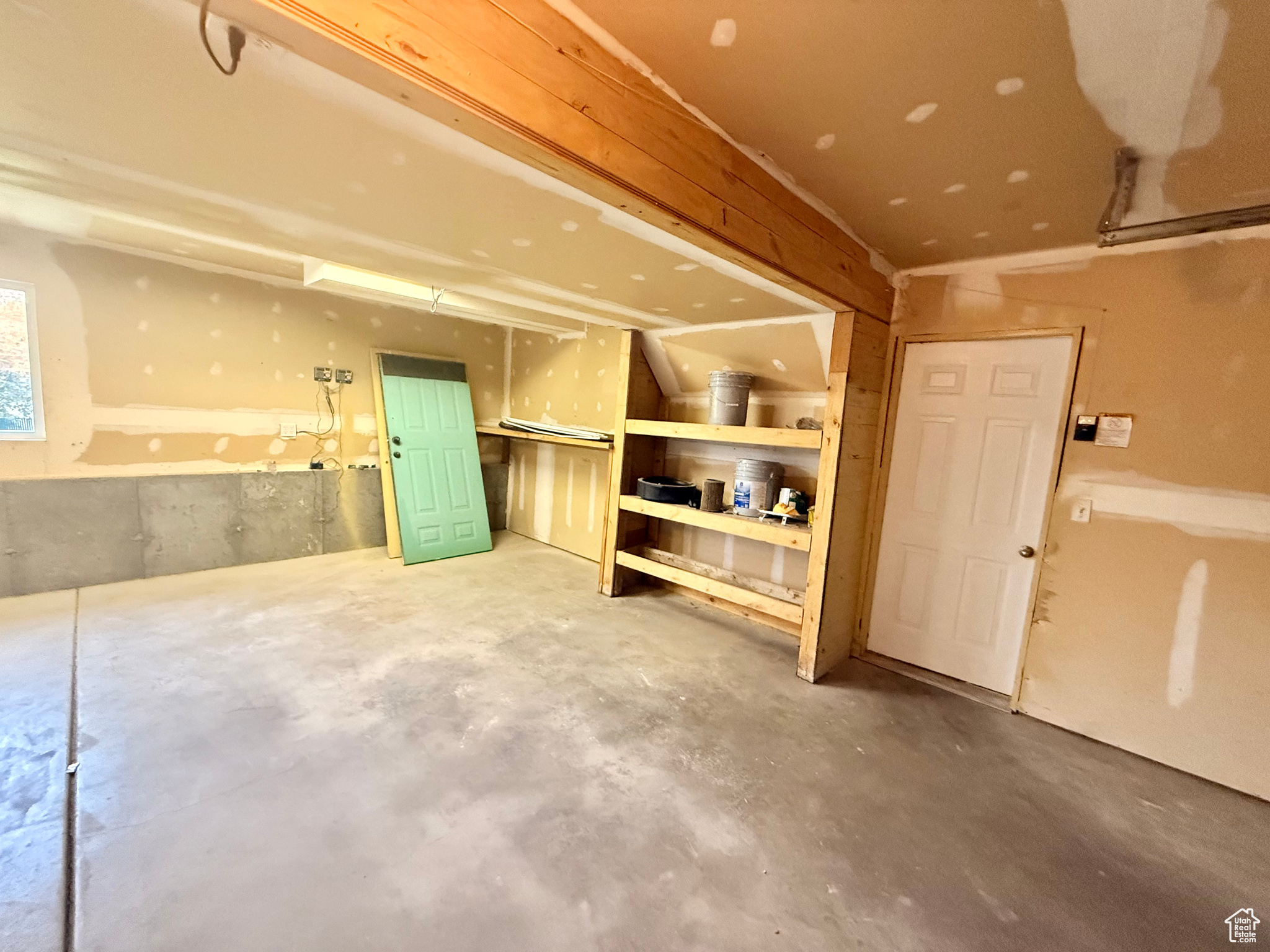 EASTLAND ESTATES - Residential