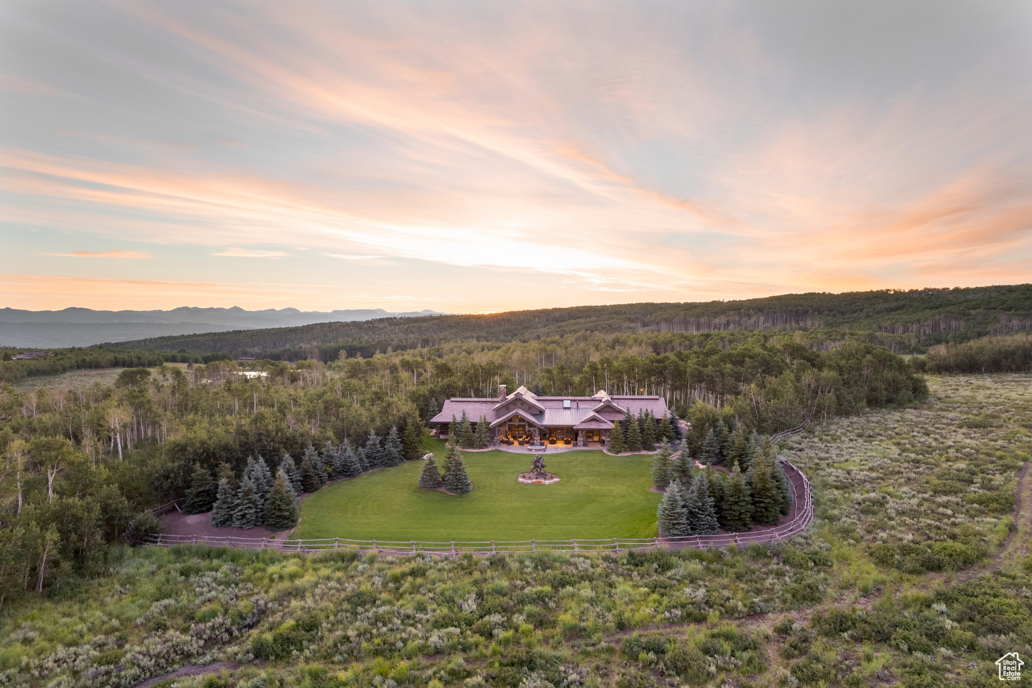 WOLF CREEK - Residential