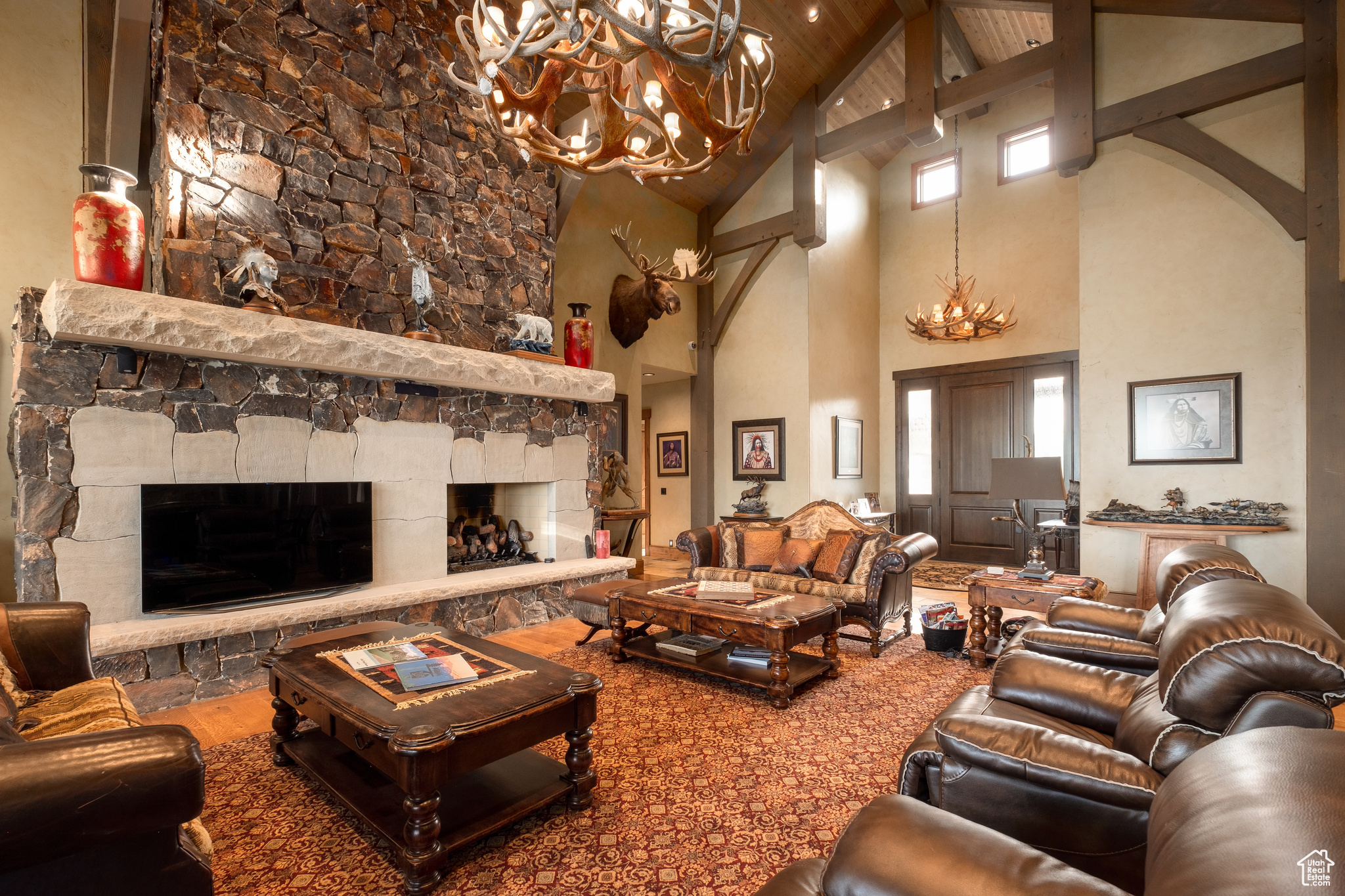 WOLF CREEK - Residential