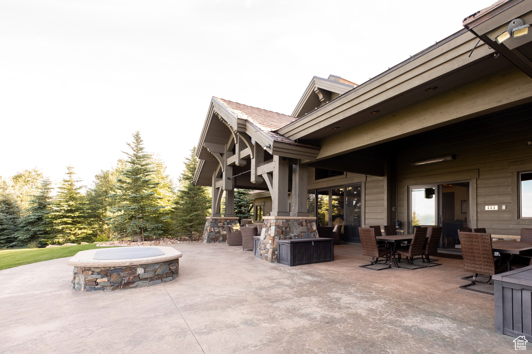 WOLF CREEK - Residential