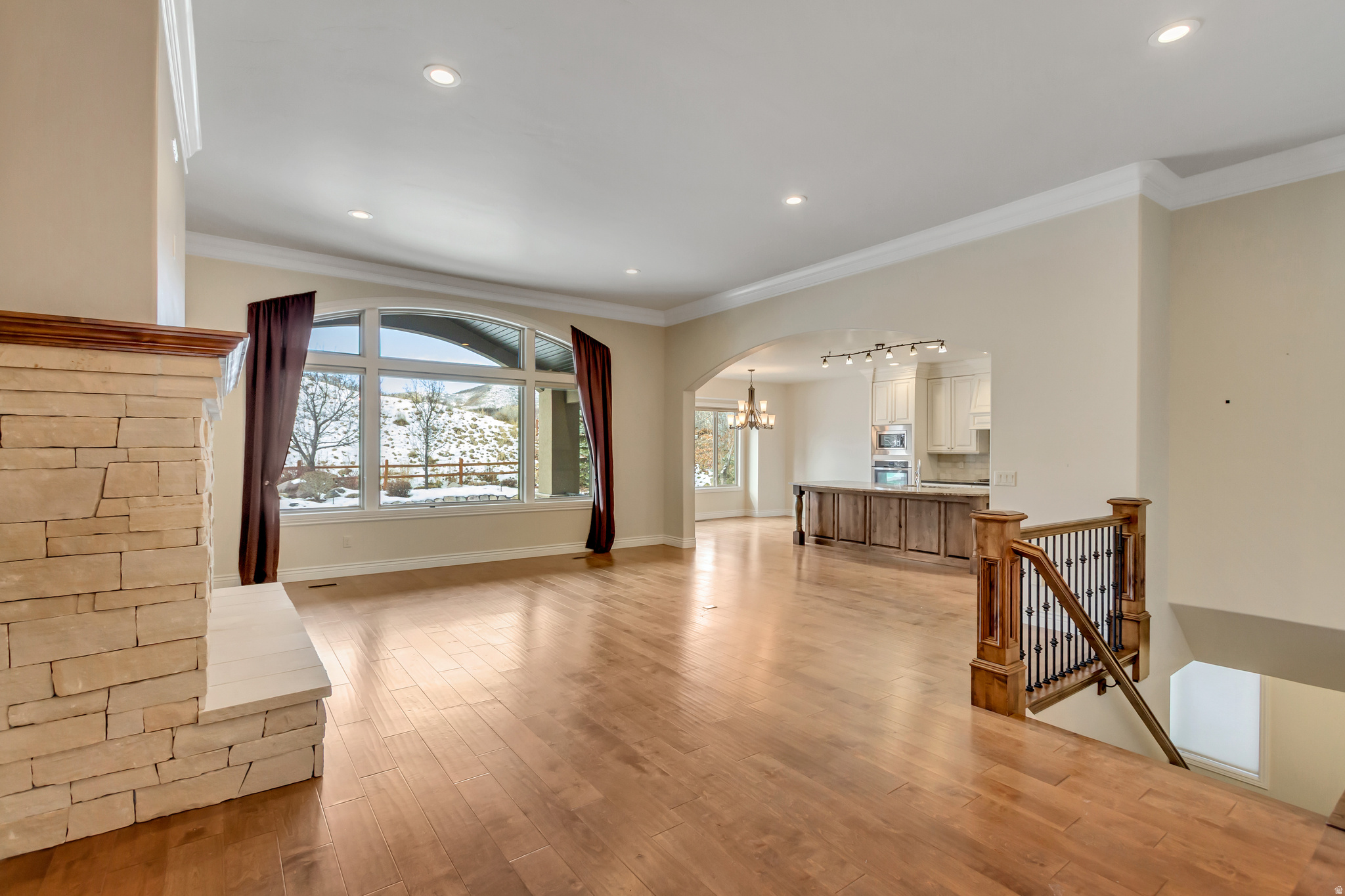 EAGLE CREST NO 4 AT SUNCREST - Residential