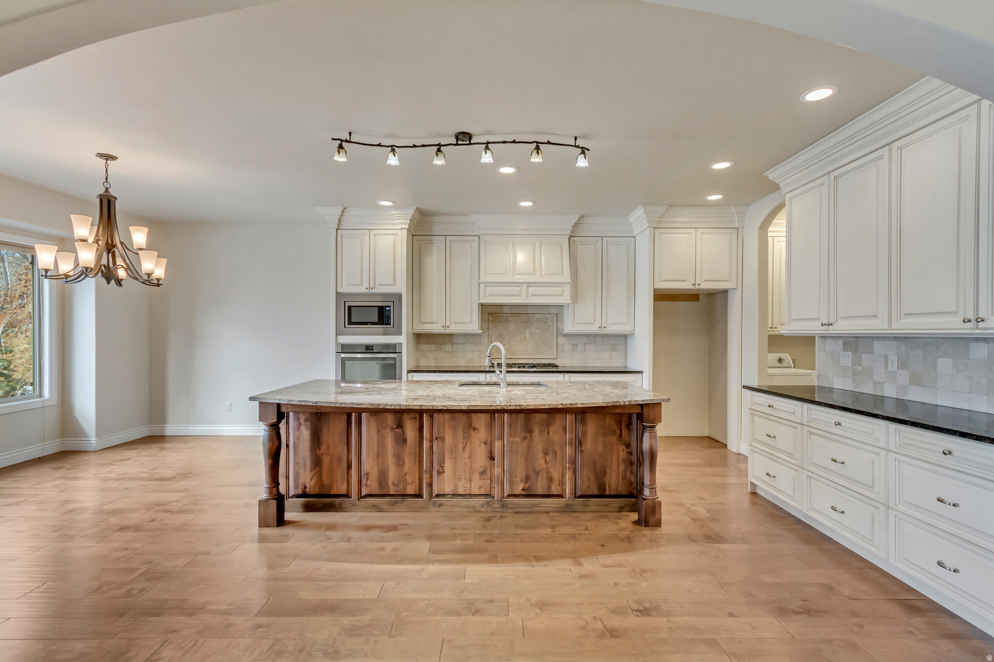 EAGLE CREST NO 4 AT SUNCREST - Residential