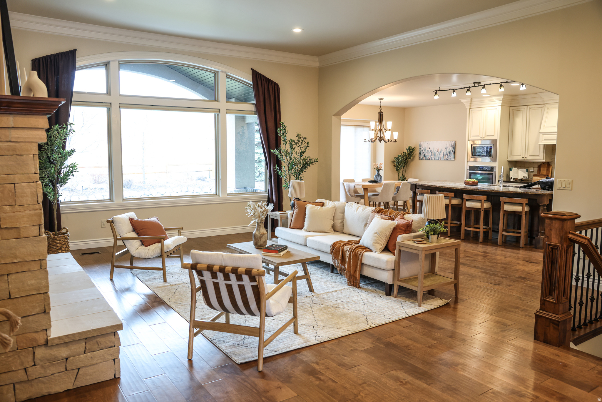 EAGLE CREST NO 4 AT SUNCREST - Residential