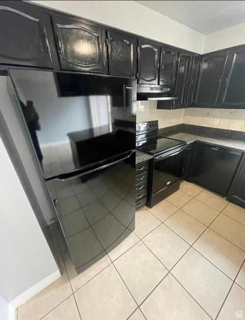 Tiny photo for 3267 W BITTER ROOT CIR S, Taylorsville, UT 84129 (MLS # 2116517)