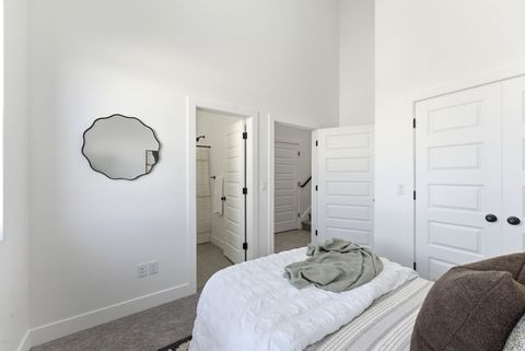 Tiny photo for 311 E ENDURANCE CIR S, Draper, UT 84020 (MLS # 2138491)