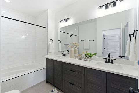 Tiny photo for 311 E ENDURANCE CIR S, Draper, UT 84020 (MLS # 2138491)