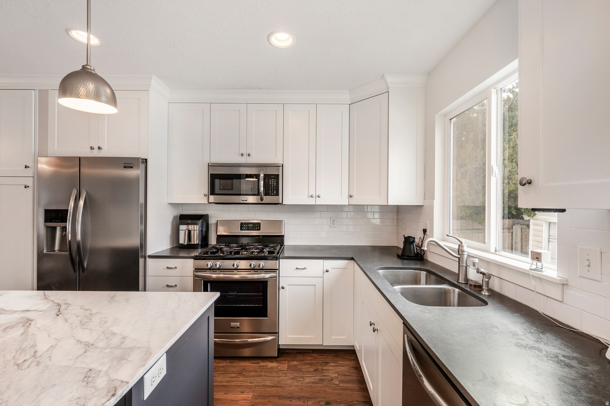 ROSSLYN HEIG - Residential