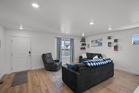 Tiny photo for 3929 W ORINDA DR, Lehi, UT 84048 (MLS # 2120107)