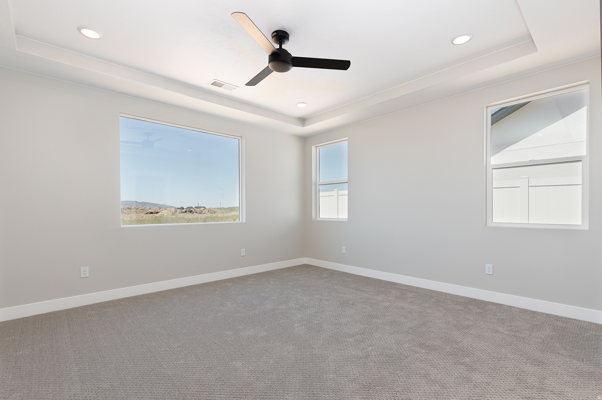 POINTE WEST - Residential