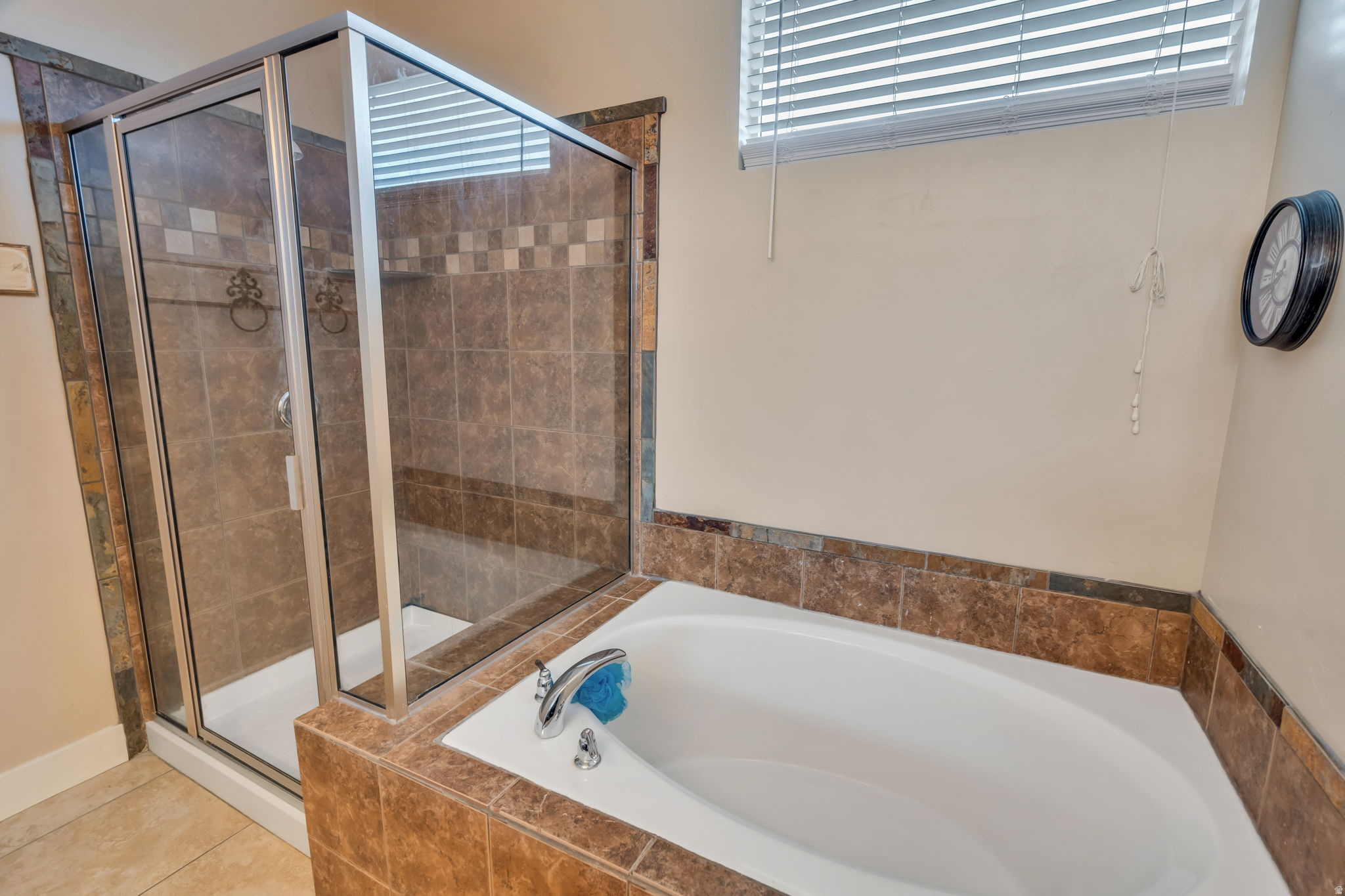 SALEM PARK - Residential