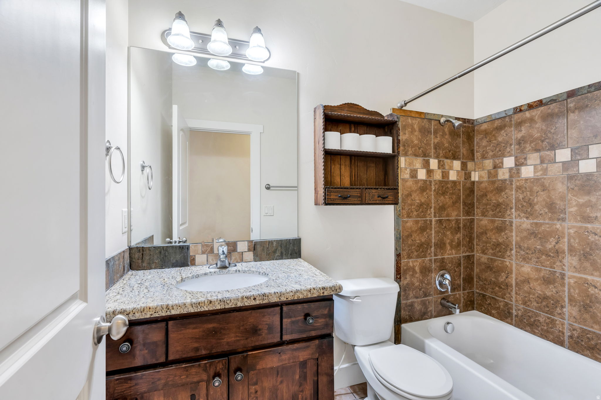 SALEM PARK - Residential