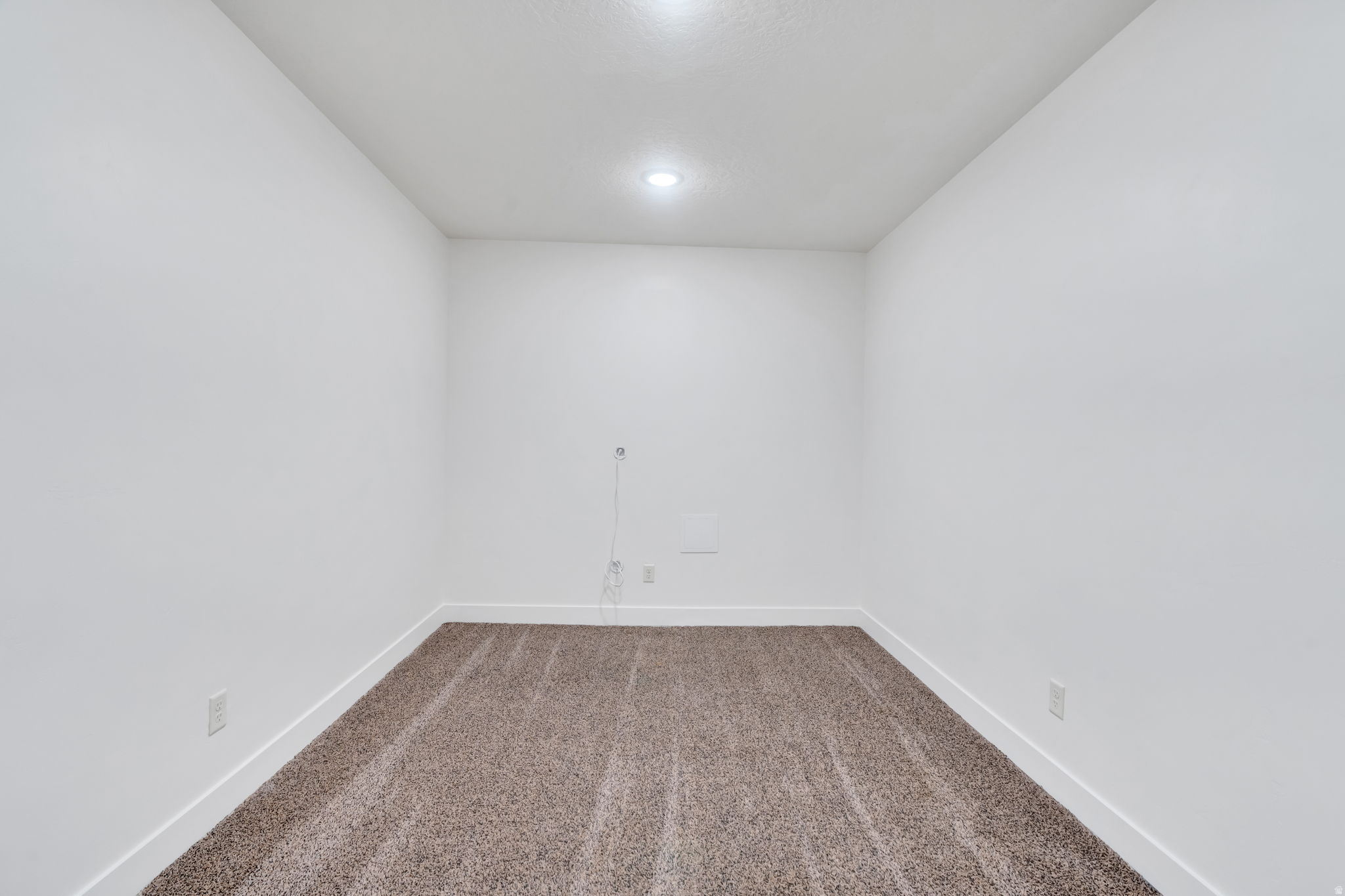 SALEM PARK - Residential