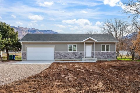 Tiny photo for 600 S LINCOLN AVE #REAR, Ogden, UT 84404 (MLS # 2140195)