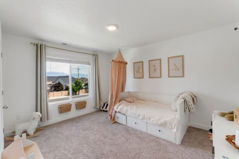 Tiny photo for 506 N COMMODORE LN, Lehi, UT 84045 (MLS # 2166925)