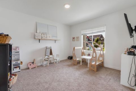 Tiny photo for 506 N COMMODORE LN, Lehi, UT 84045 (MLS # 2166925)
