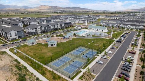 Tiny photo for 506 N COMMODORE LN, Lehi, UT 84045 (MLS # 2166925)