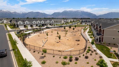 Tiny photo for 506 N COMMODORE LN, Lehi, UT 84045 (MLS # 2166925)