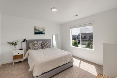 Tiny photo for 506 N COMMODORE LN, Lehi, UT 84045 (MLS # 2166925)