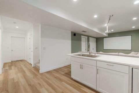 Tiny photo for 506 N COMMODORE LN, Lehi, UT 84045 (MLS # 2166925)