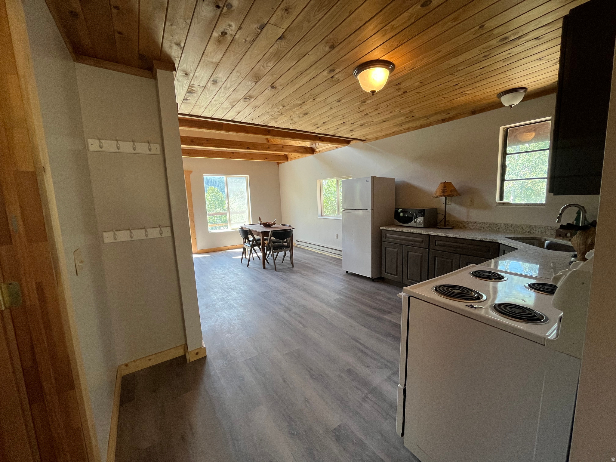 BEAVER SPRINGS RANCH - Residential