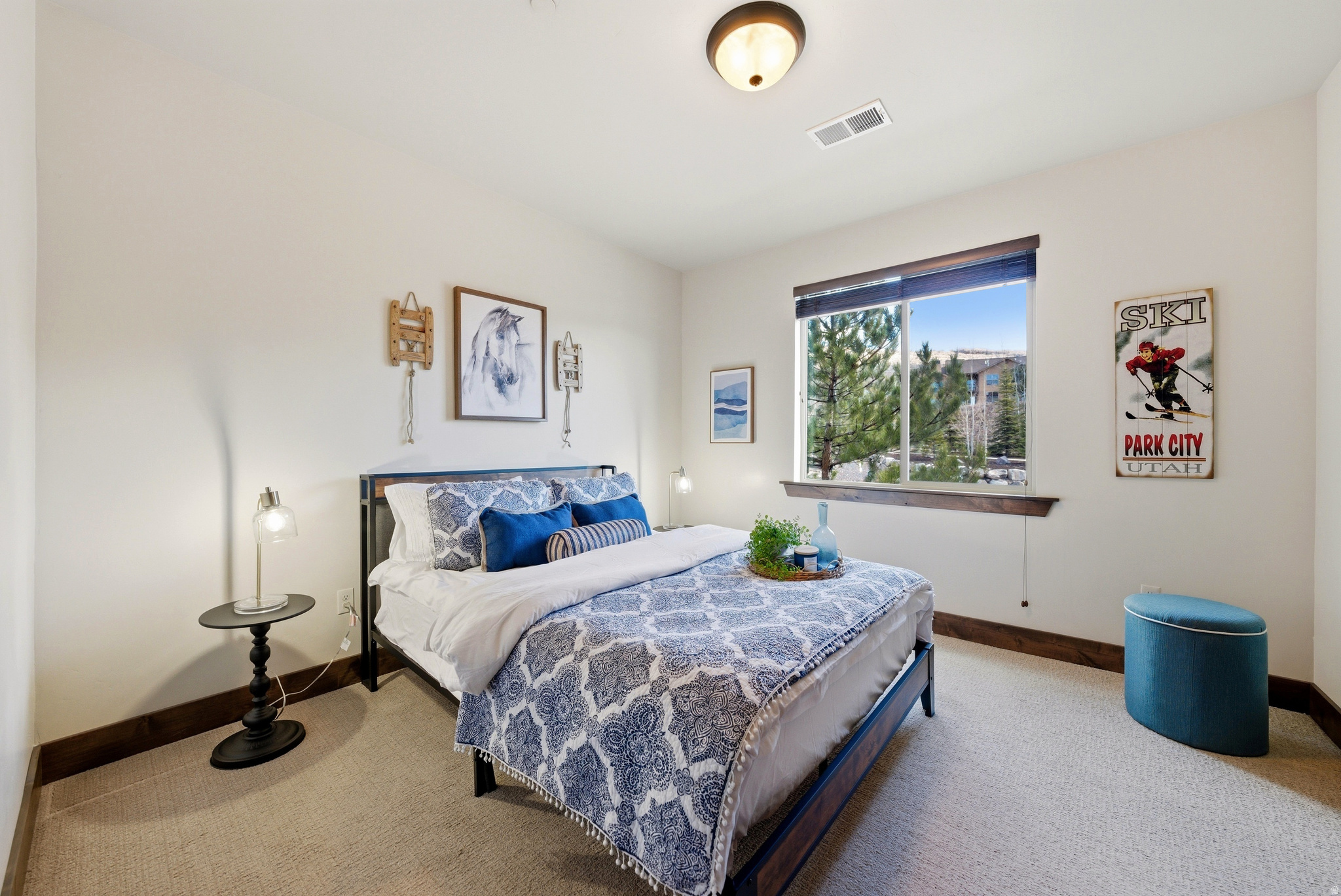 BLACK ROCK RIDGE - Residential