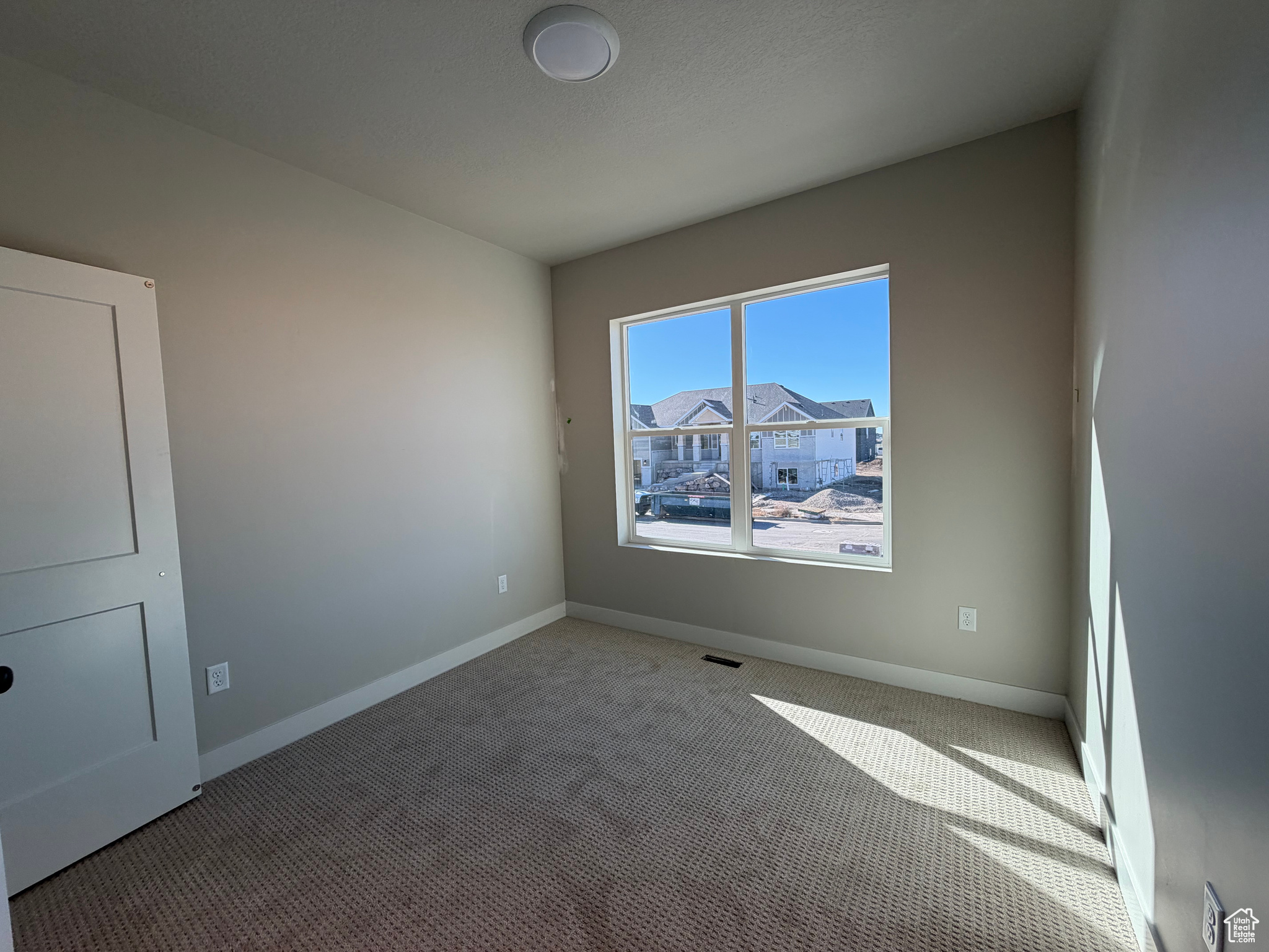 WEST RIDGE ESTATES - Residential