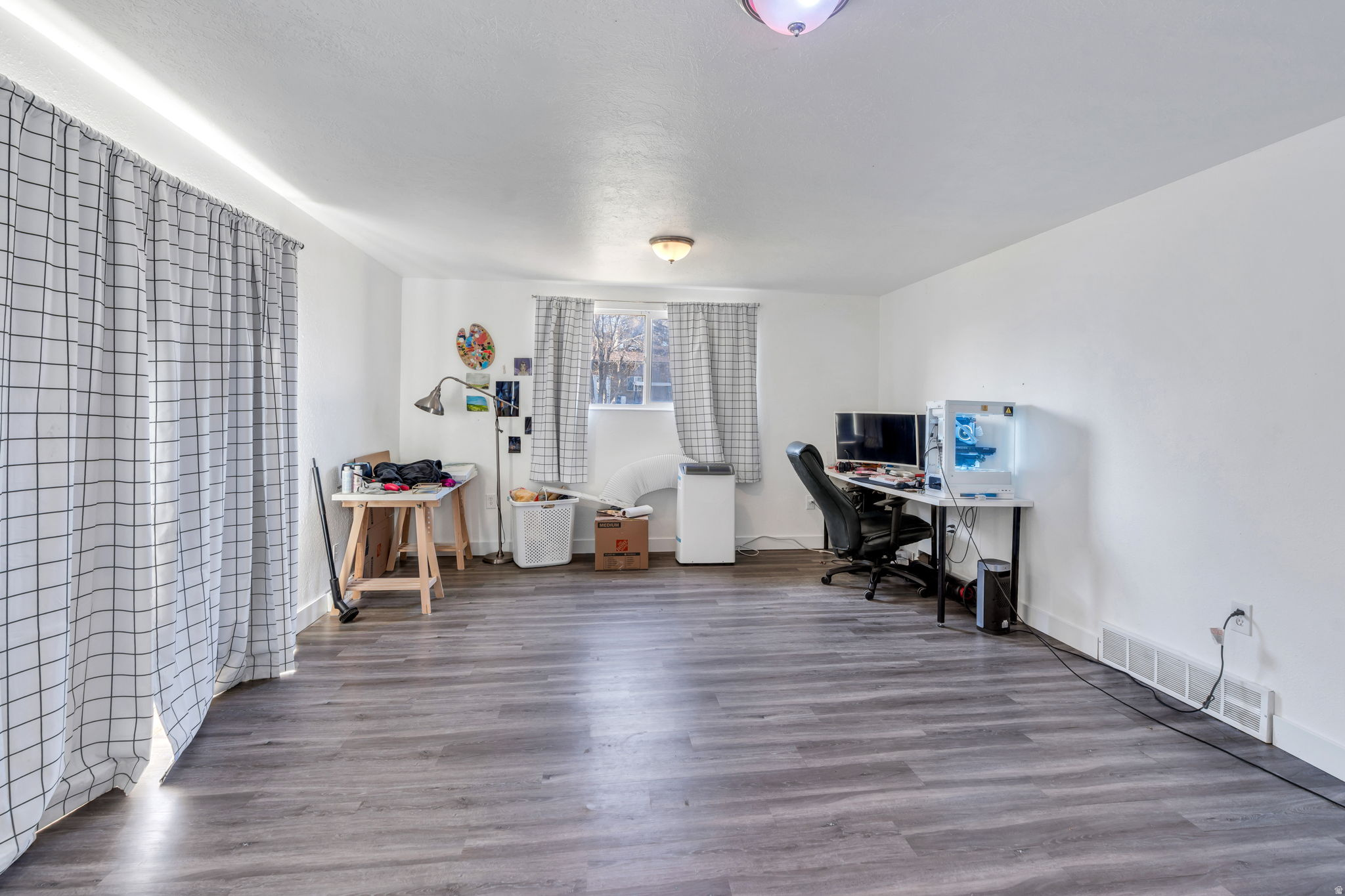 ANGLE VIEW - Residential