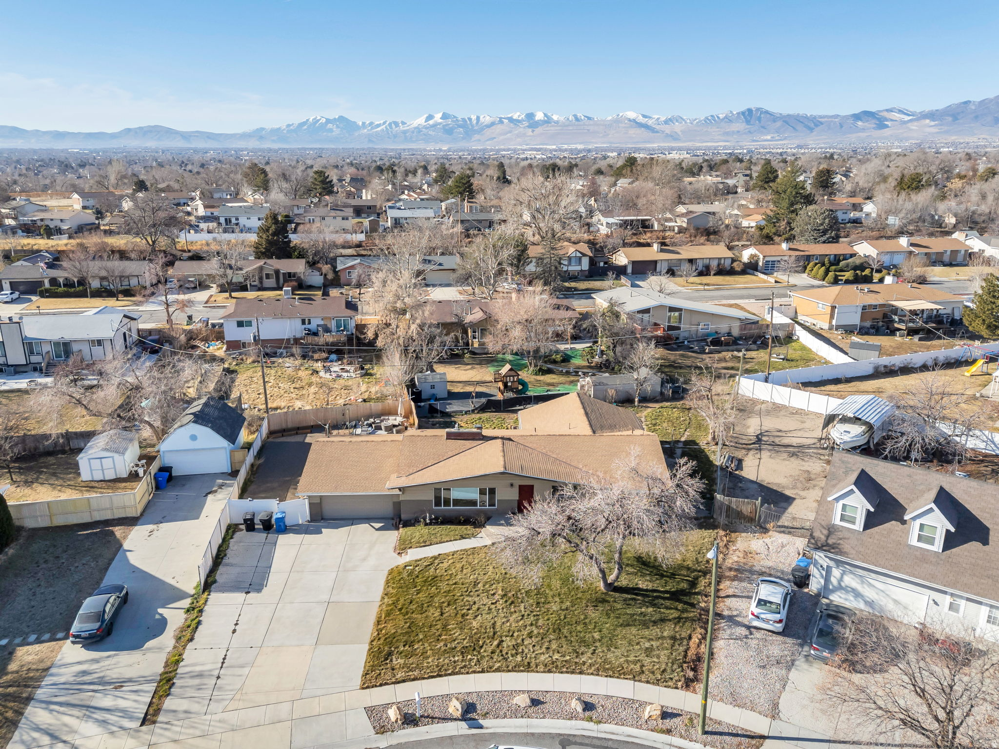 ANGLE VIEW - Residential