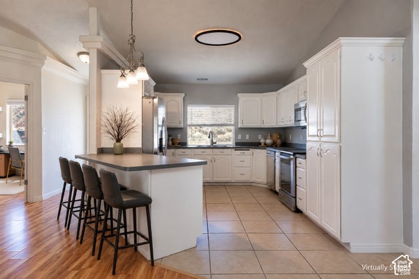 624 S HILLSIDE DR, KANAB, UT 84741 - Image 1f05db00a4c3f2548fd11a3440944435/2025341282