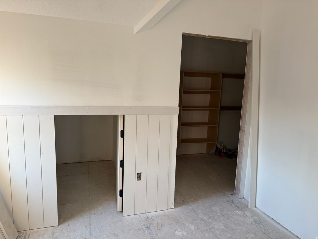 Photo of 843 S LAKE ST, Salt Lake City, UT 84105 (MLS # 2073789)