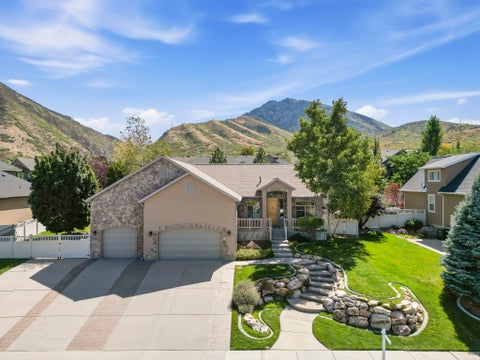 Tiny photo for 1252 HAYLIE LN, Tooele, UT 84074 (MLS # 2185617)
