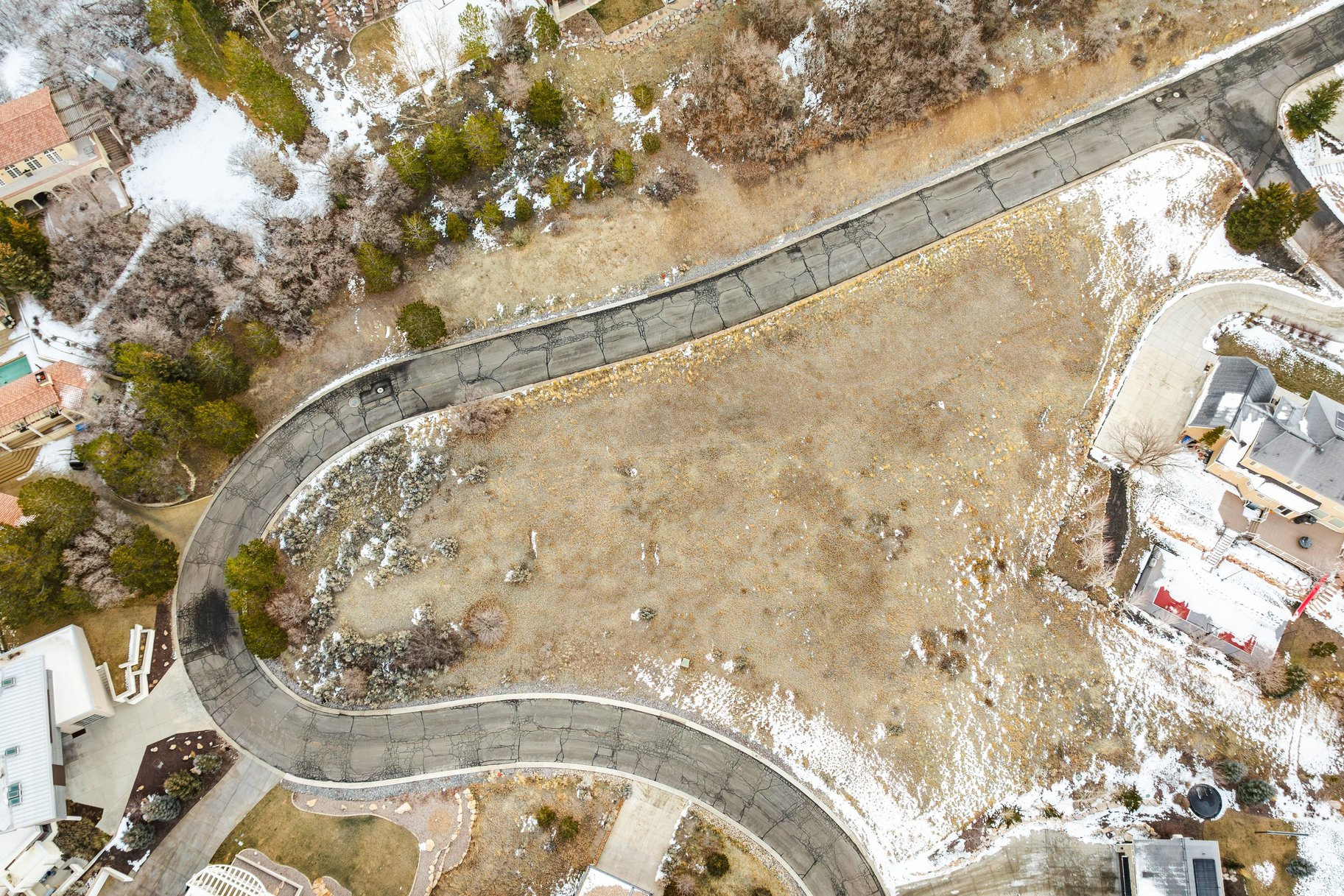 EMIGRATION PLACE - Land