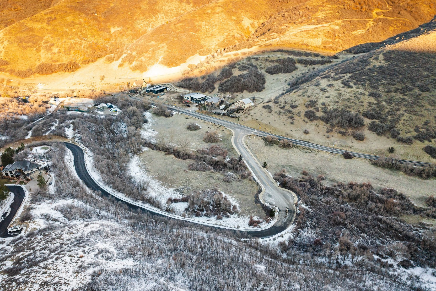 EMIGRATION PLACE - Land