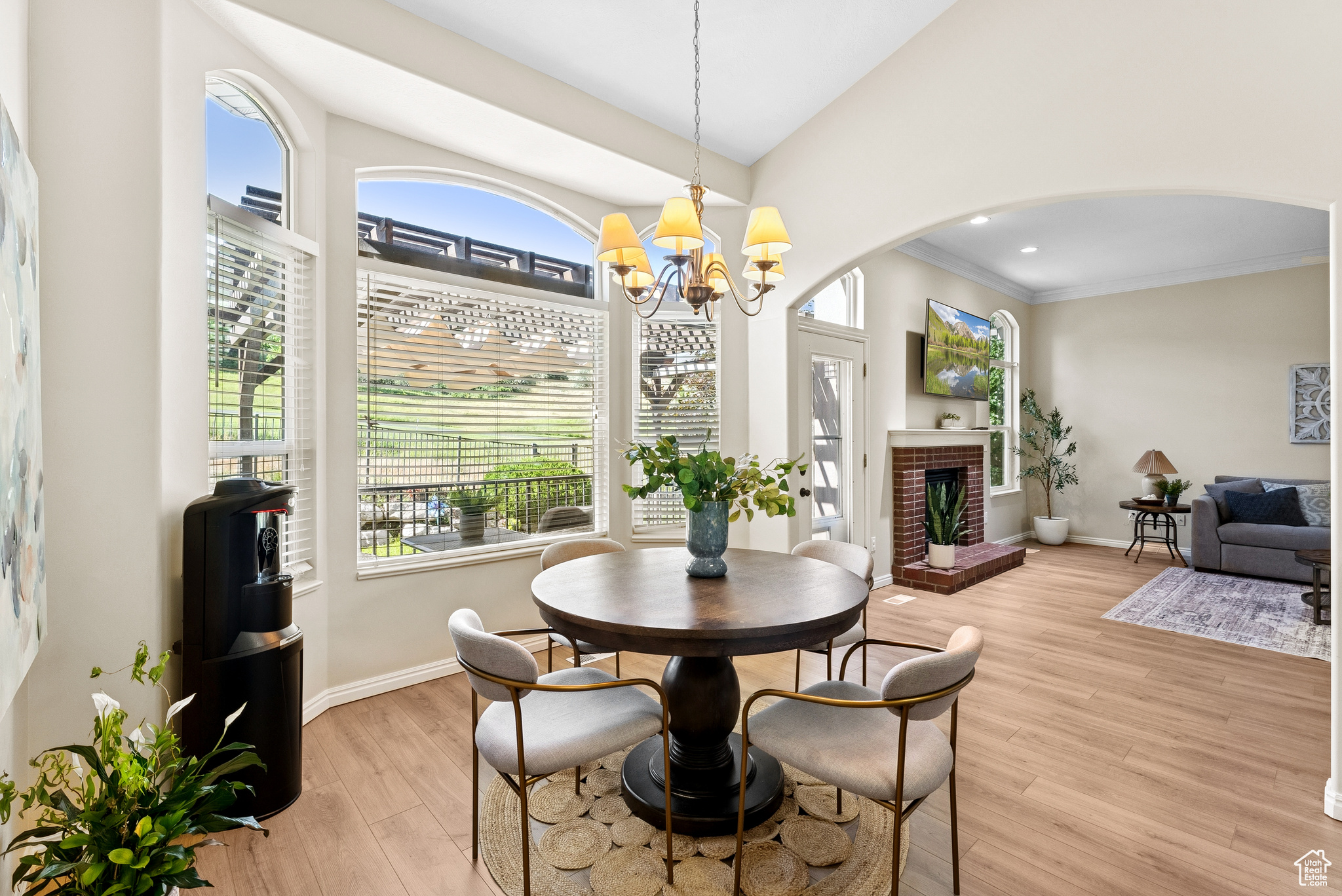 EAGLEWOOD - Residential