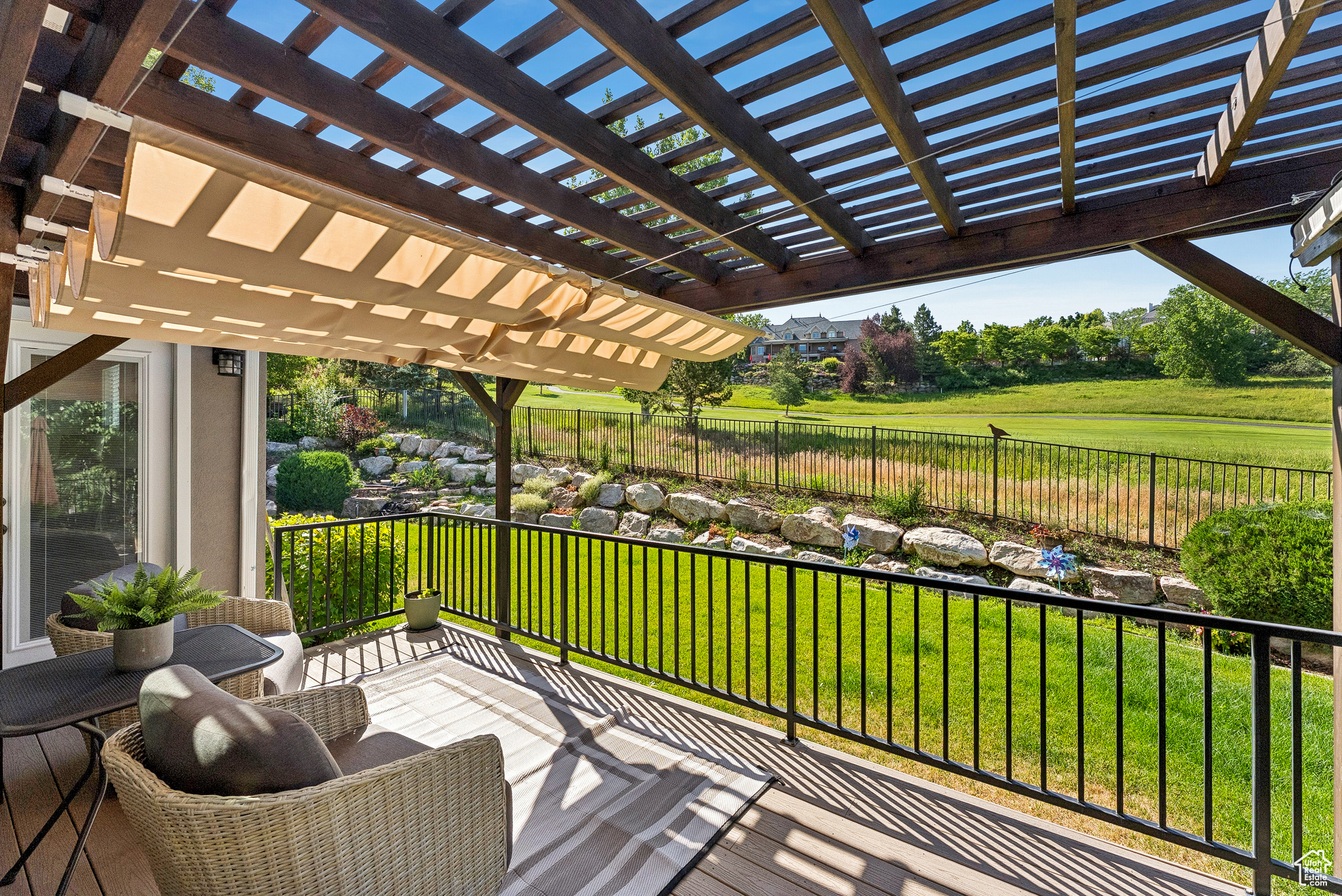 EAGLEWOOD - Residential