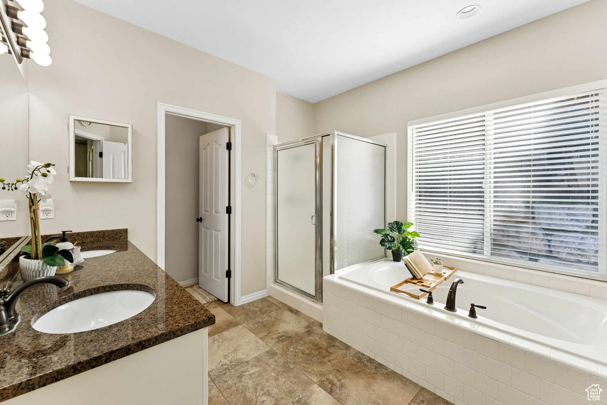 EAGLEWOOD - Residential