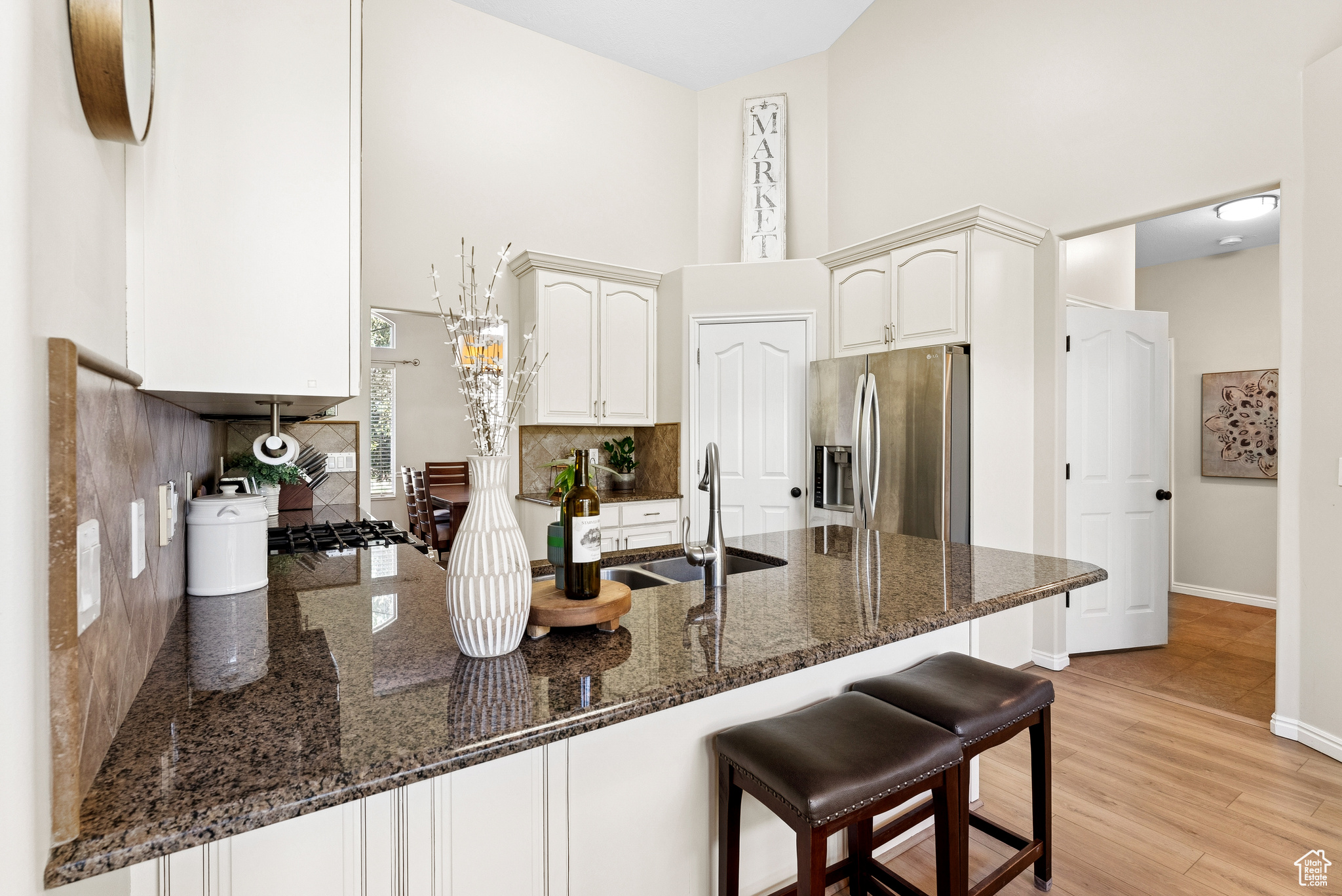 EAGLEWOOD - Residential