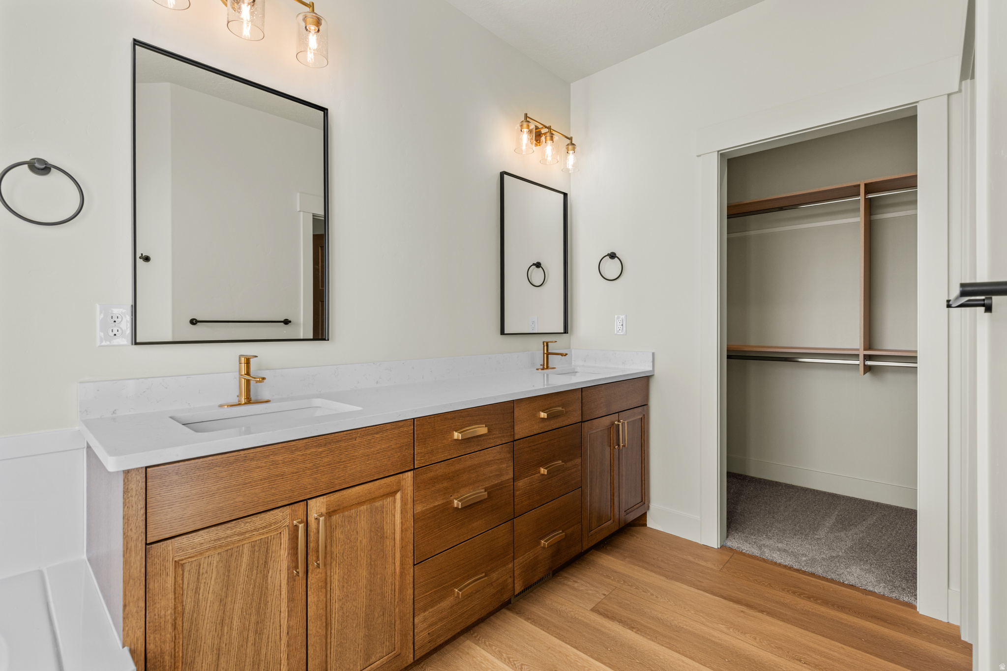 PRESIDENTS PARK - Residential