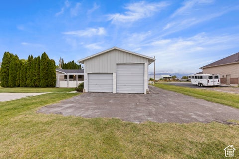 Tiny photo for 5803 S 6300 W, Hooper, UT 84315 (MLS # 2188163)