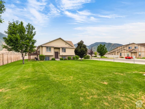 Photo of 2933 E SOMERSET DR, Spanish Fork, UT 84660 (MLS # 2191433)
