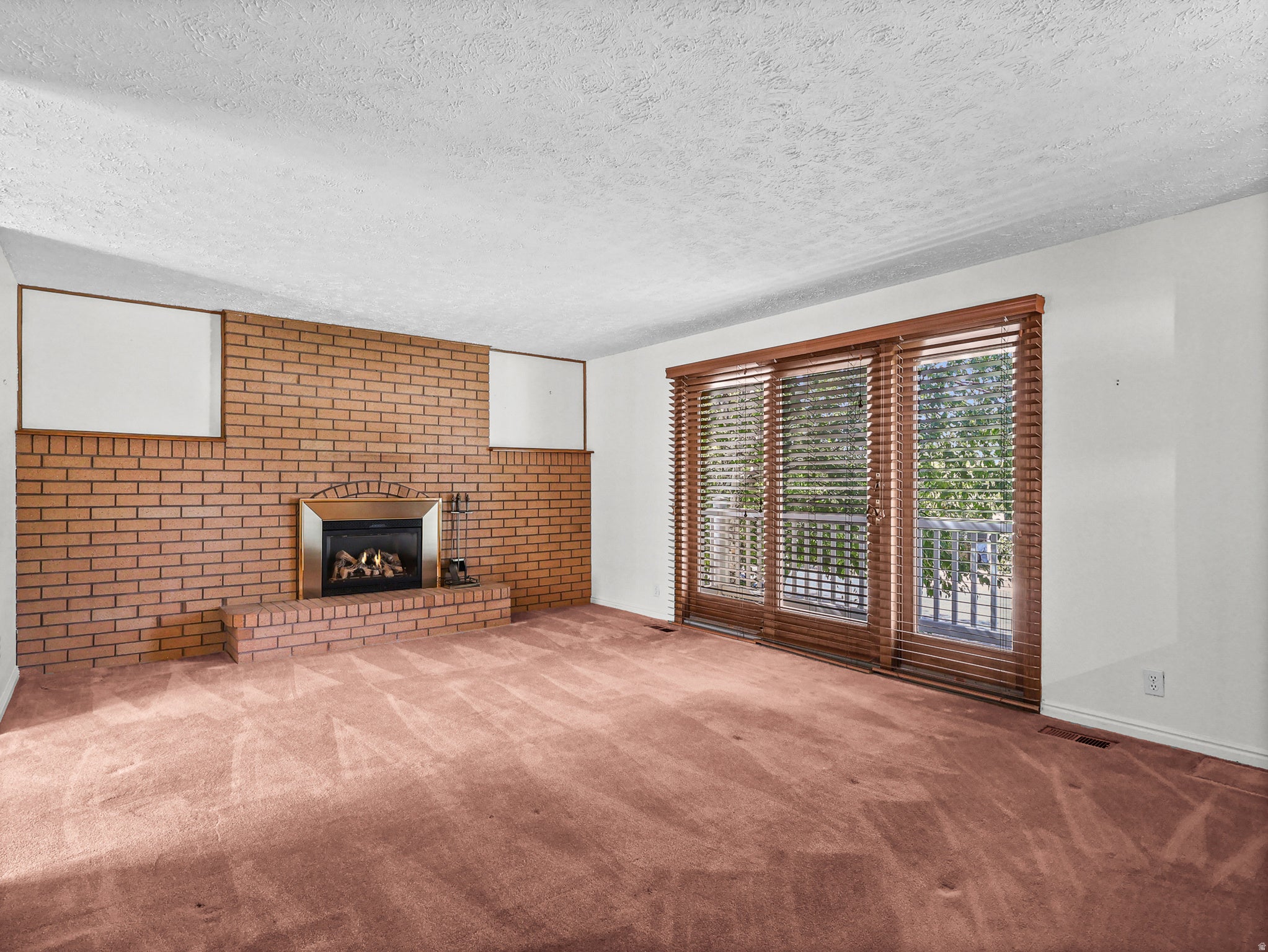239 S EDGEHILL DR - Photo 3