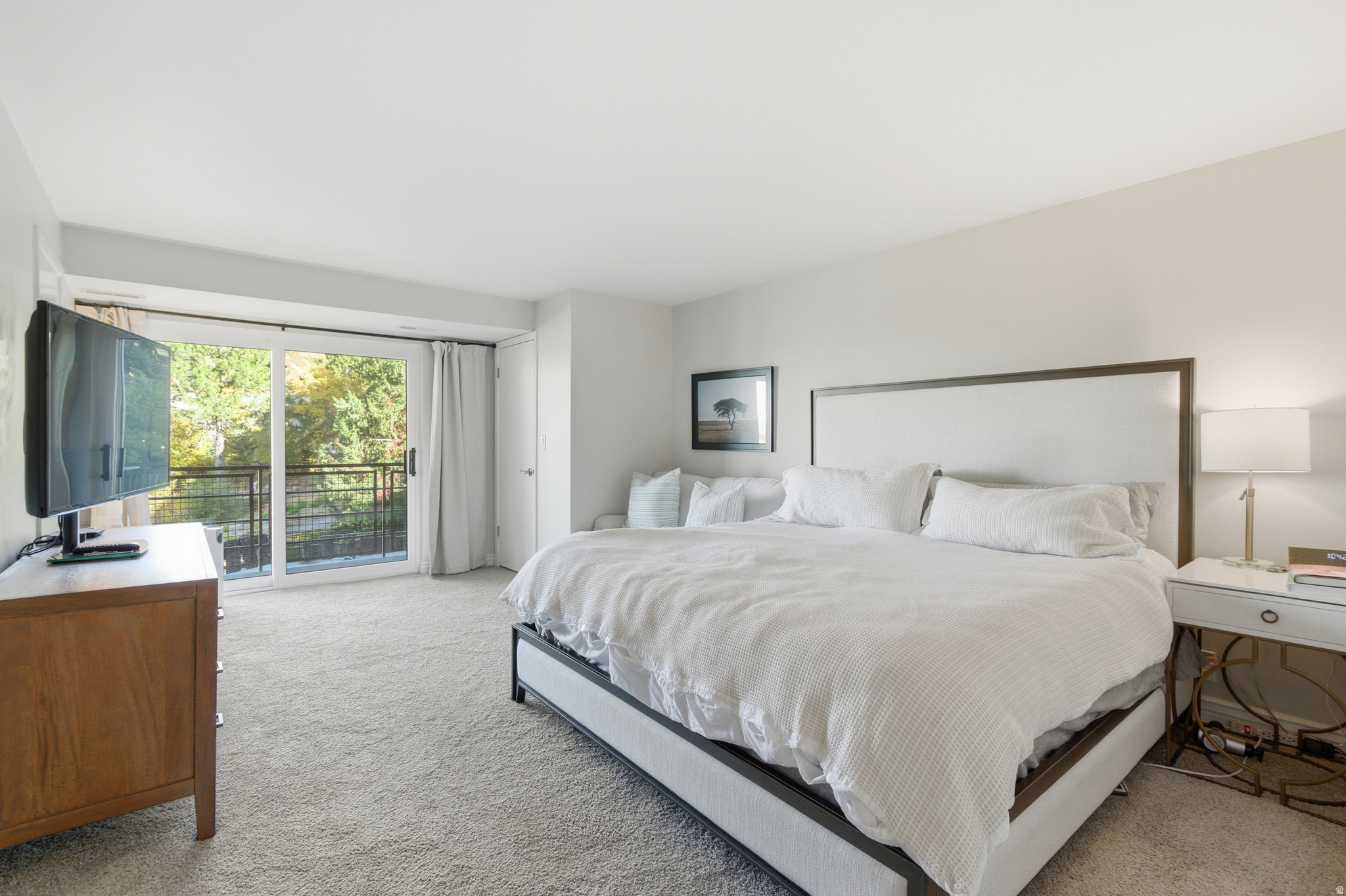 OAK CREST GARDENS - Residential