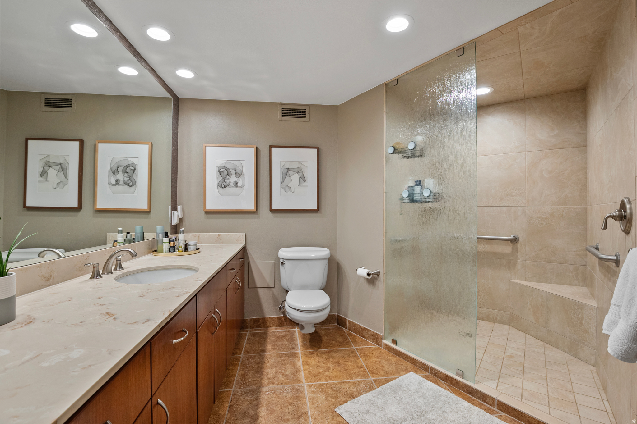 OAK CREST GARDENS - Residential