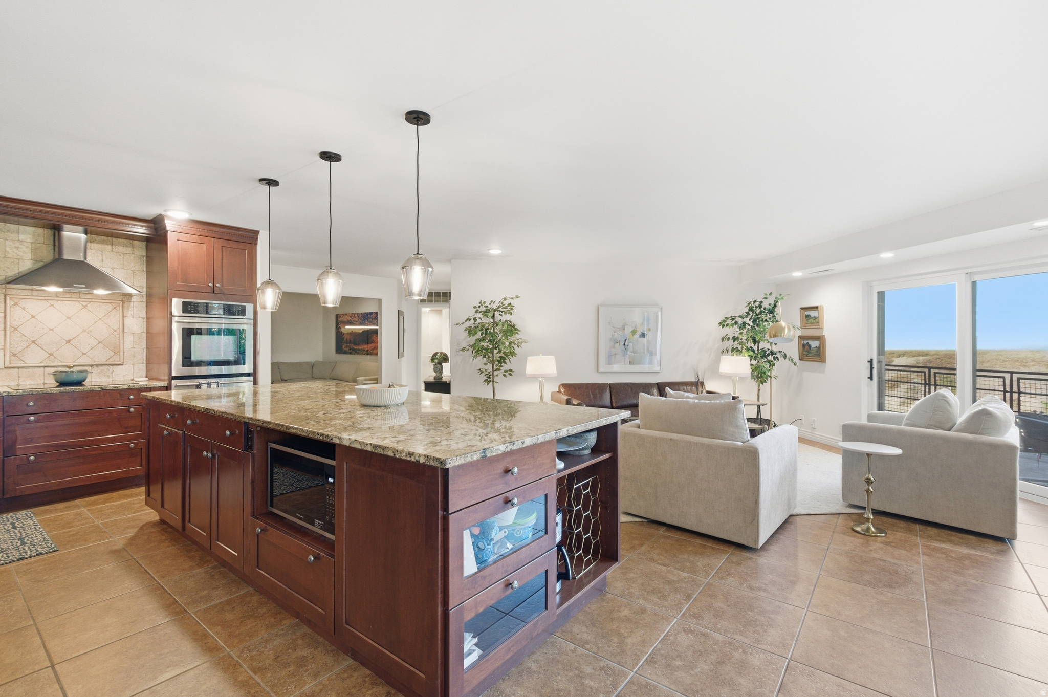 OAK CREST GARDENS - Residential