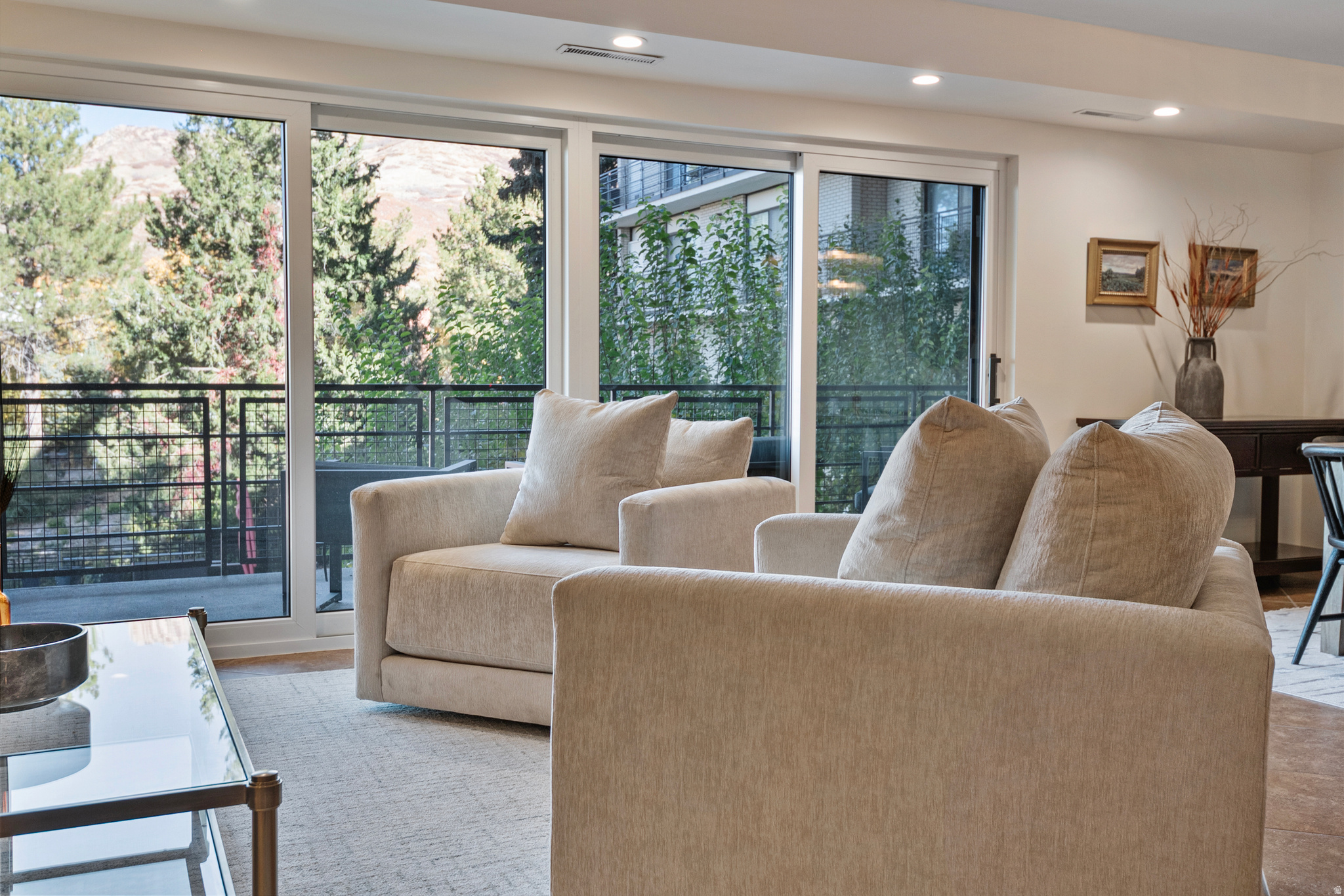 OAK CREST GARDENS - Residential